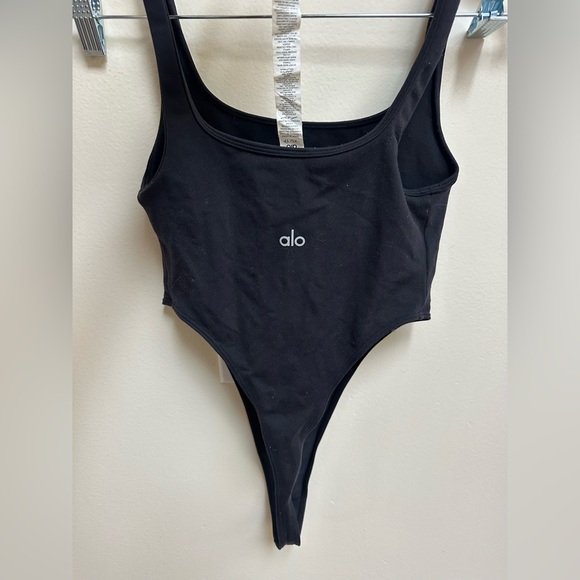 Alo Black Sleeveless Bodysuit - Picture 3 of 8